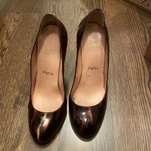 Christian Louboutin pump